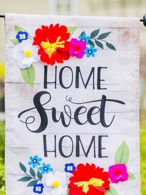 Evergreen Garden Linen flag, Floral Home Sweet Home